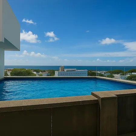 BFH ATTRACTION- HOTEL DELUXE - 2OO Metros del Mar, Centro Playa del Carmen