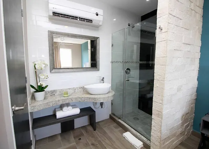 Hotel Illusion Xpress Downtown Playa Playa del Carmen