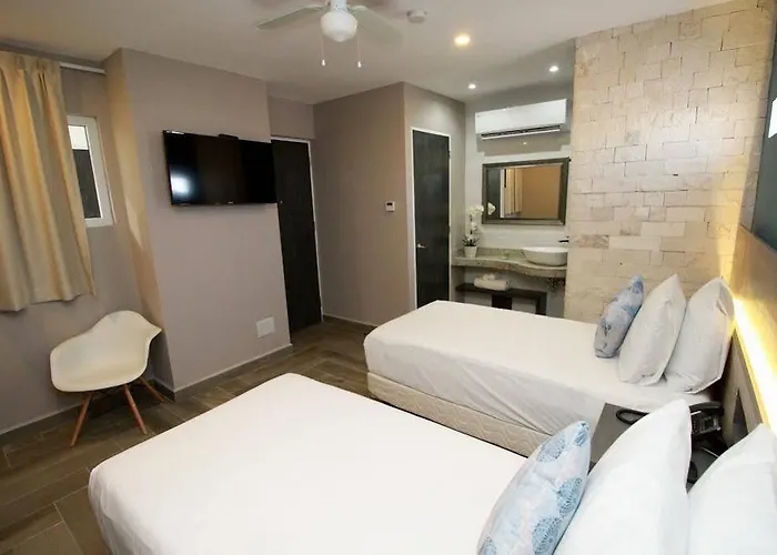 Illusion Xpress Downtown Playa Hotel 4*