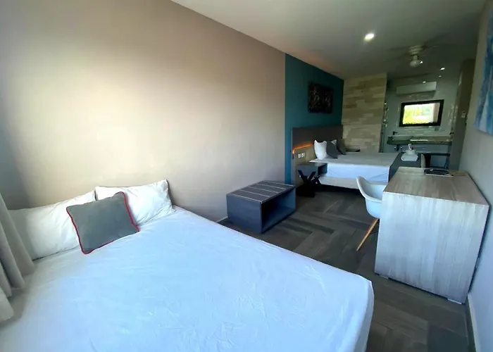 Hotel Illusion Xpress Downtown Playa