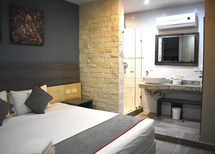 Illusion Xpress Downtown Playa Hotel 4*