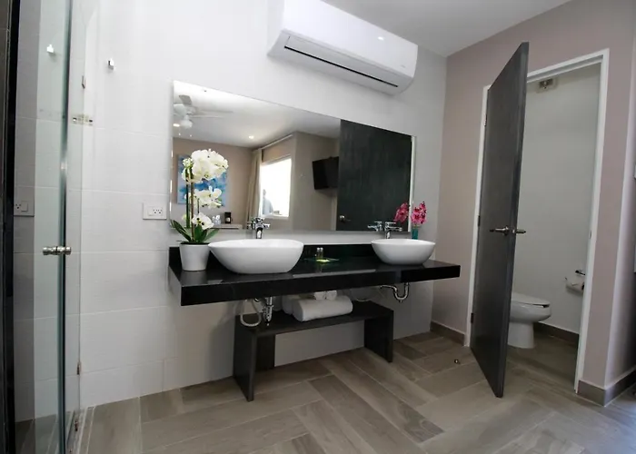 Hotel Illusion Xpress Downtown Playa Playa del Carmen