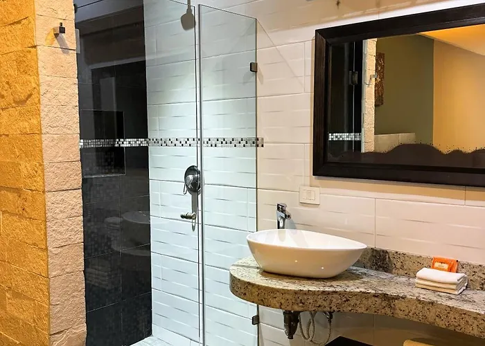 Illusion Xpress Downtown Playa Hotel 4*