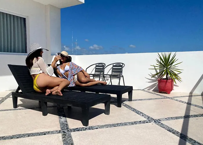 Illusion Xpress Downtown Playa Hotel