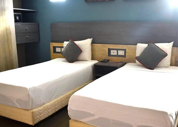 Hotel Illusion Xpress Downtown Playa 4*