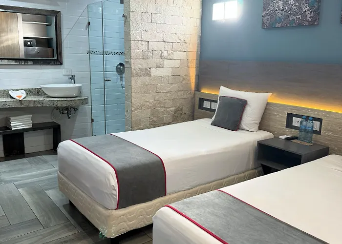 Illusion Xpress Downtown Playa Hotel 4*